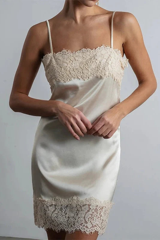 Elegant Lace Sleeveless Mini Dress