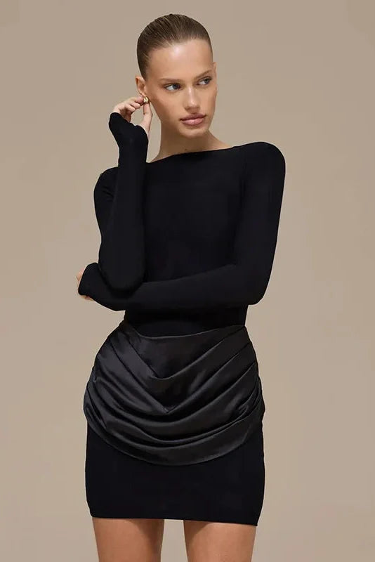 Elegant Pleated Slim Round Neck Long Sleeve Mini Dress