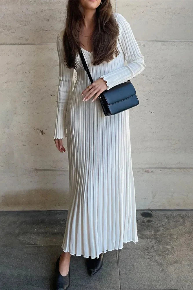 V-Neck Knit Long Sleeve High Waist Pleated Maxi Dress
