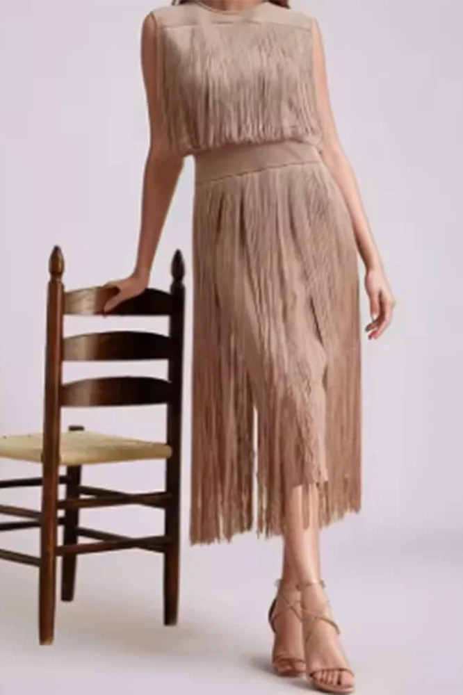 Hollow Out Sleeveless Pleated O-Neck Midi Dress