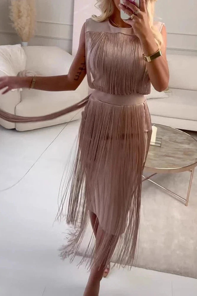 Hollow Out Sleeveless Pleated O-Neck Midi Dress