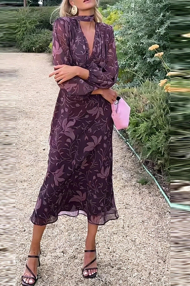 V-Neck Printed Long Sleeve Pleated Slim Midi Dress