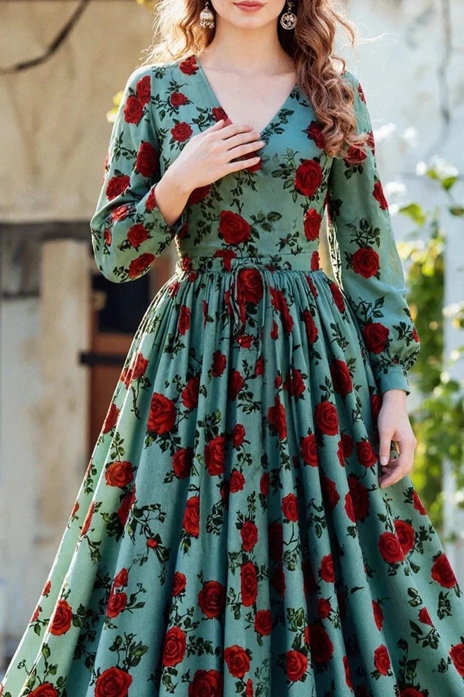 Elegant Long Sleeve Slim Pleated V-Neck Printed Maxi Dress