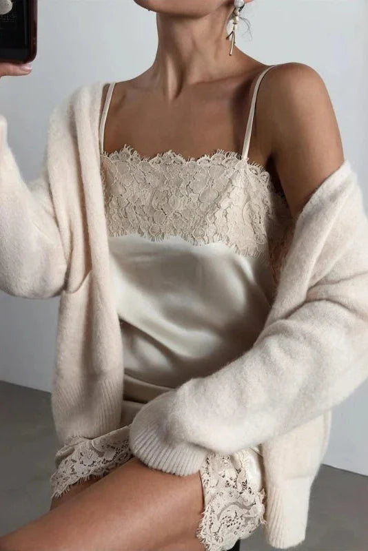 Elegant Lace Sleeveless Mini Dress