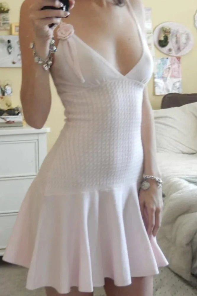 Elegant Knitted Sleeveless V Neck Slim Mini Dress