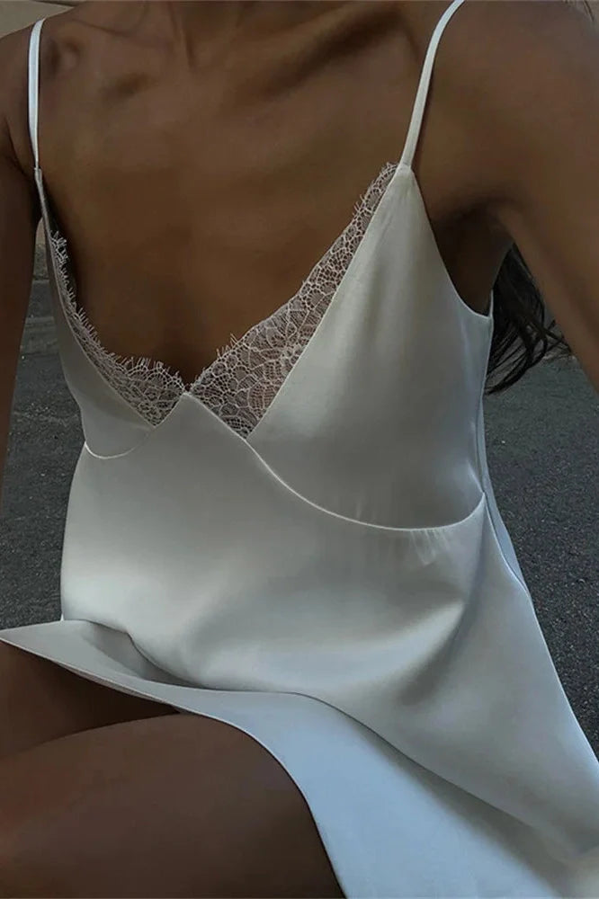 V-Neck Lace Backless Patchwork Mini Dress