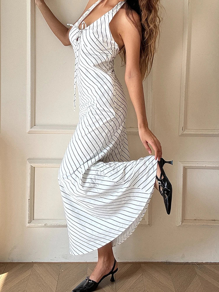 V-Neck Lace Up Backless Sleeveless High Waist Maxi Dress