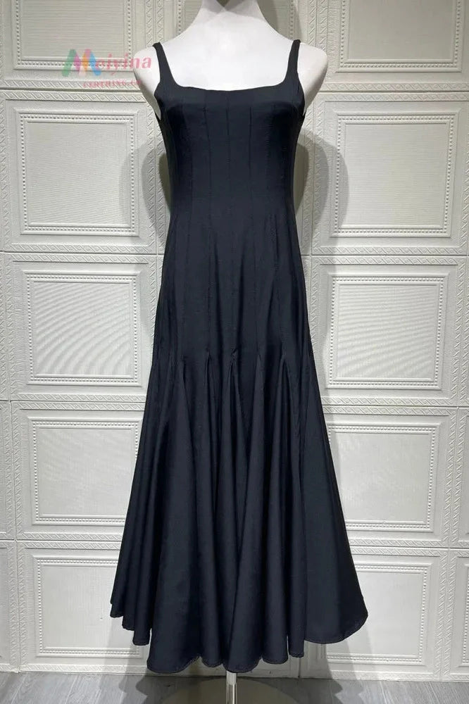 Spaghetti Strap Backless Sleeveless High Waist Pleated Midi Dress