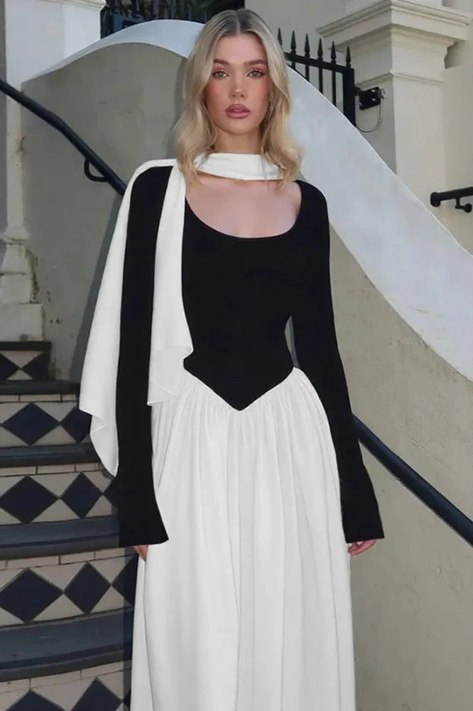 Patchwork Long Sleeve O Neck Pleated Maxi Dress
