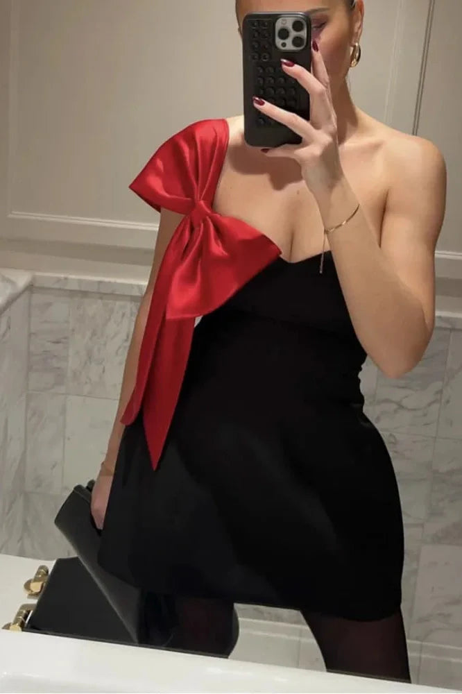 Off-Shoulder Bow Sleeve Strapless Backless Mini Dress