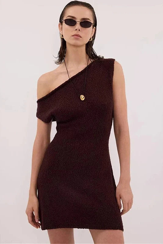 Elegant Knitted One-Shoulder Slim Mini Dress