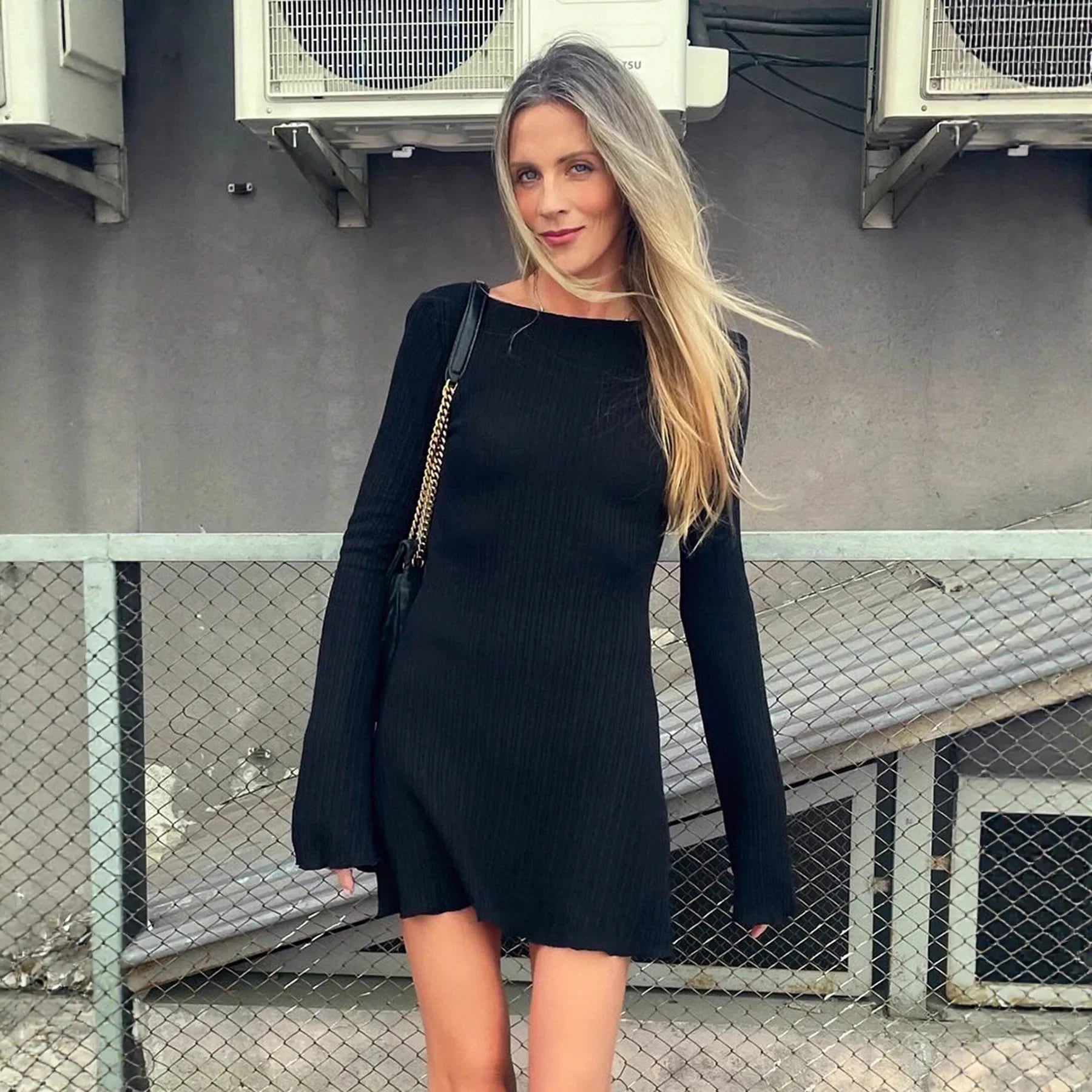 Backless Long Sleeve Bodycon A-line Mini Dress