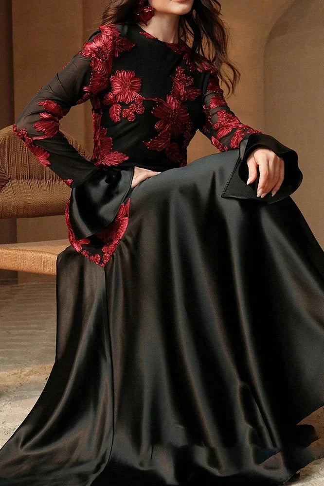 Elegant High Waist O-Neck Flare Sleeve Pleated Maxi Dress