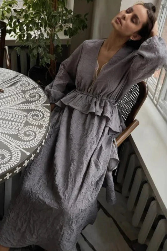 Lantern Sleeves Lace V-Neck Midi Dress