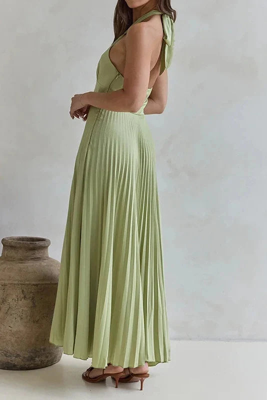 Off-Shoulder Backless Sleeveless Pleated Maxi Dress