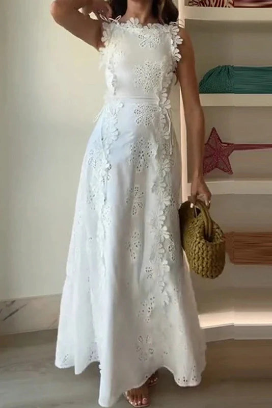 Elegant Hollow Out Lace Embroidery Sleeveless Maxi Dress