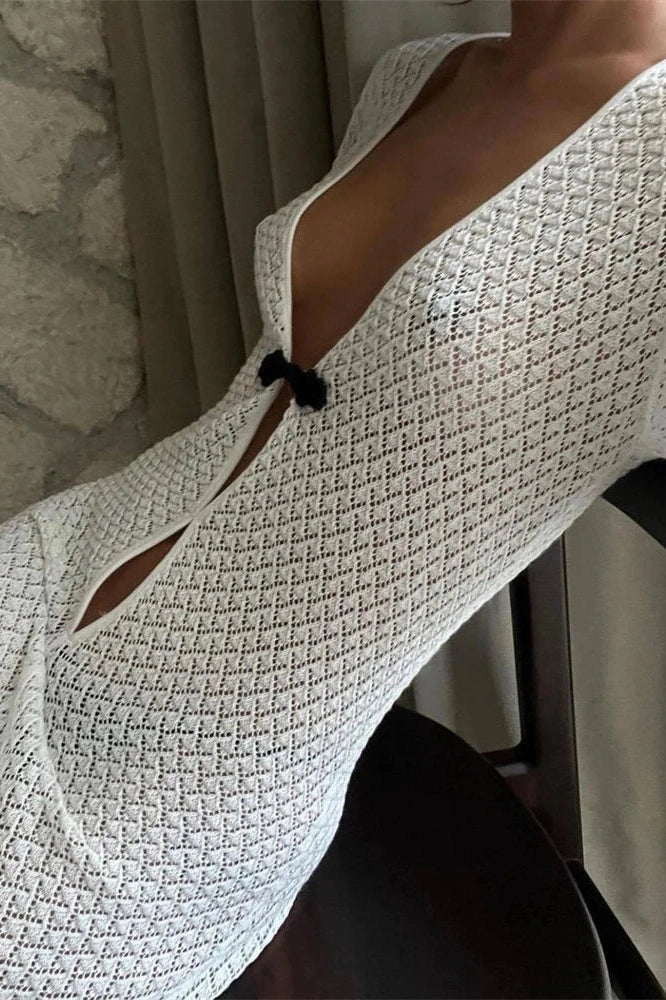 Hollow Out Loose Long Sleeve V-Neck Maxi Dress