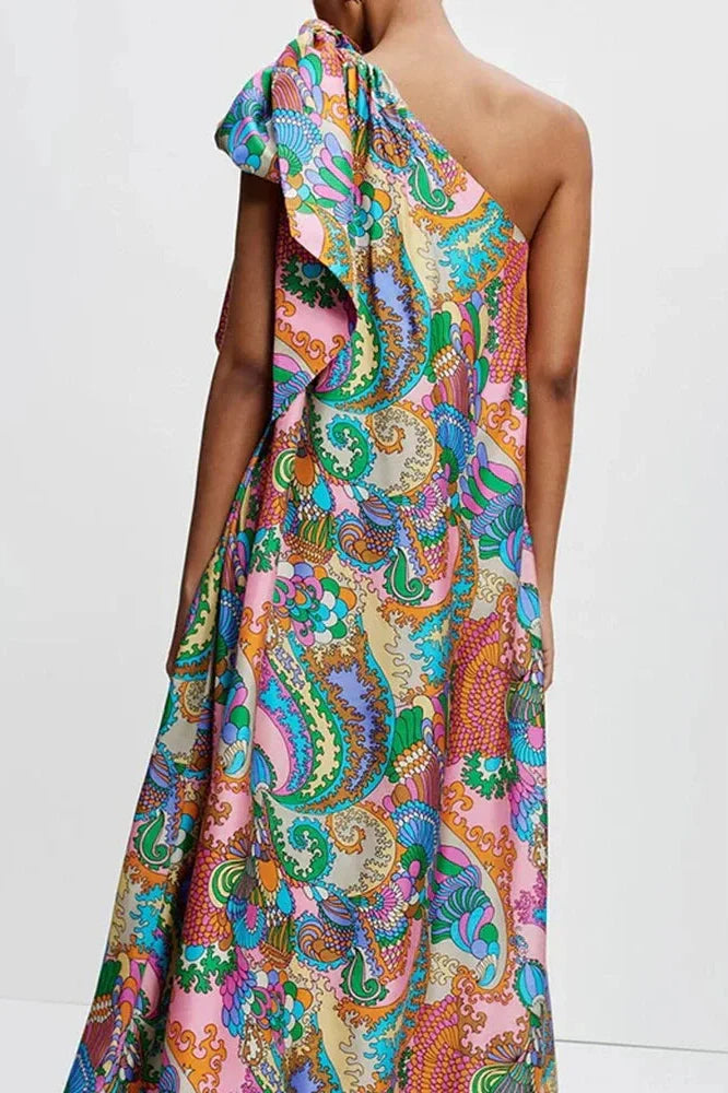 Elegant Printed Off Shoulder Pleated Maxi Dress