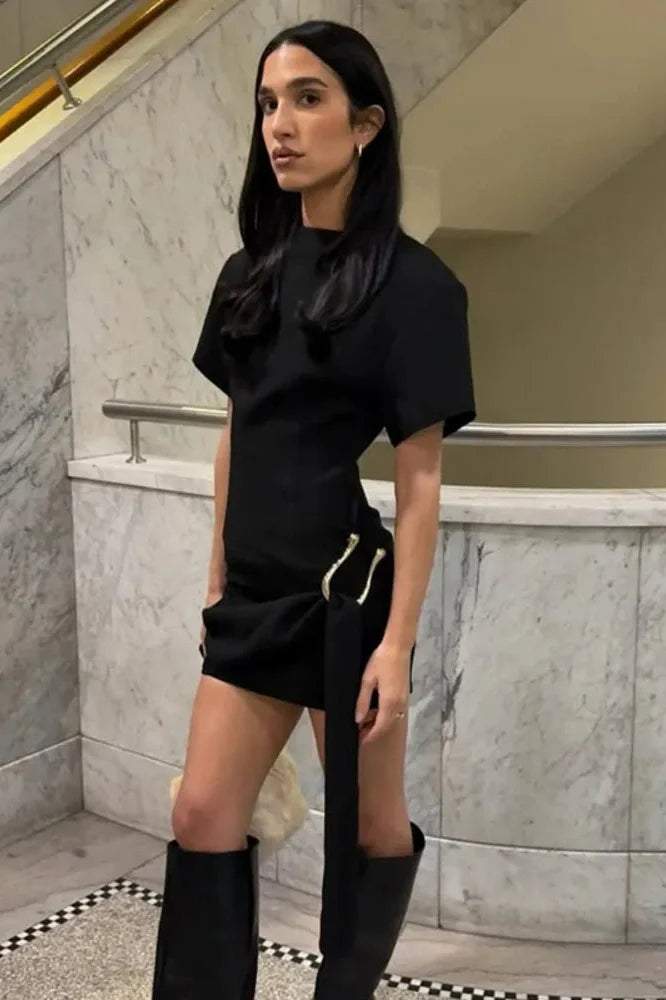 Short Sleeve Metal Buckle O Neck Bodycon Mini Dress