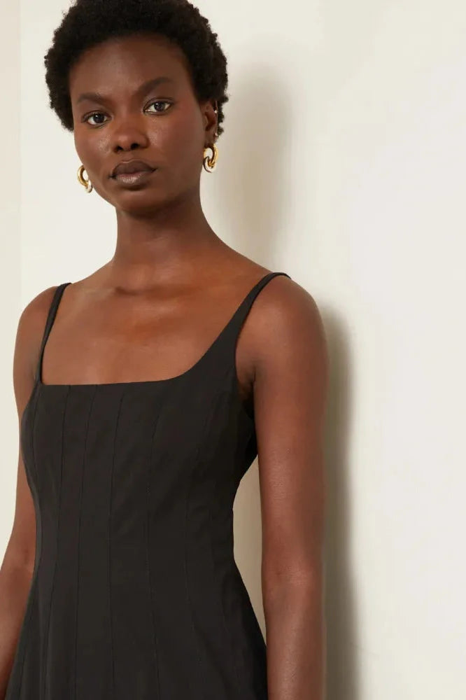 Spaghetti Strap Backless Sleeveless High Waist Pleated Midi Dress