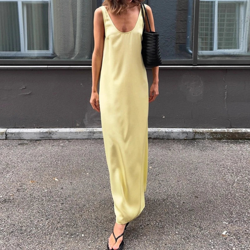 Sleeveless U Neck Loose Backless Maxi Dress
