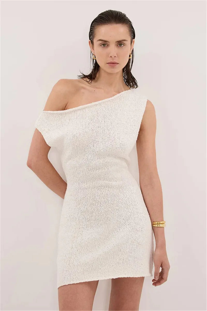 Elegant Knitted One-Shoulder Slim Mini Dress