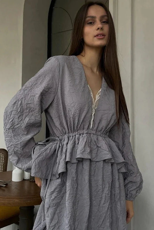 Lantern Sleeves Lace V-Neck Midi Dress