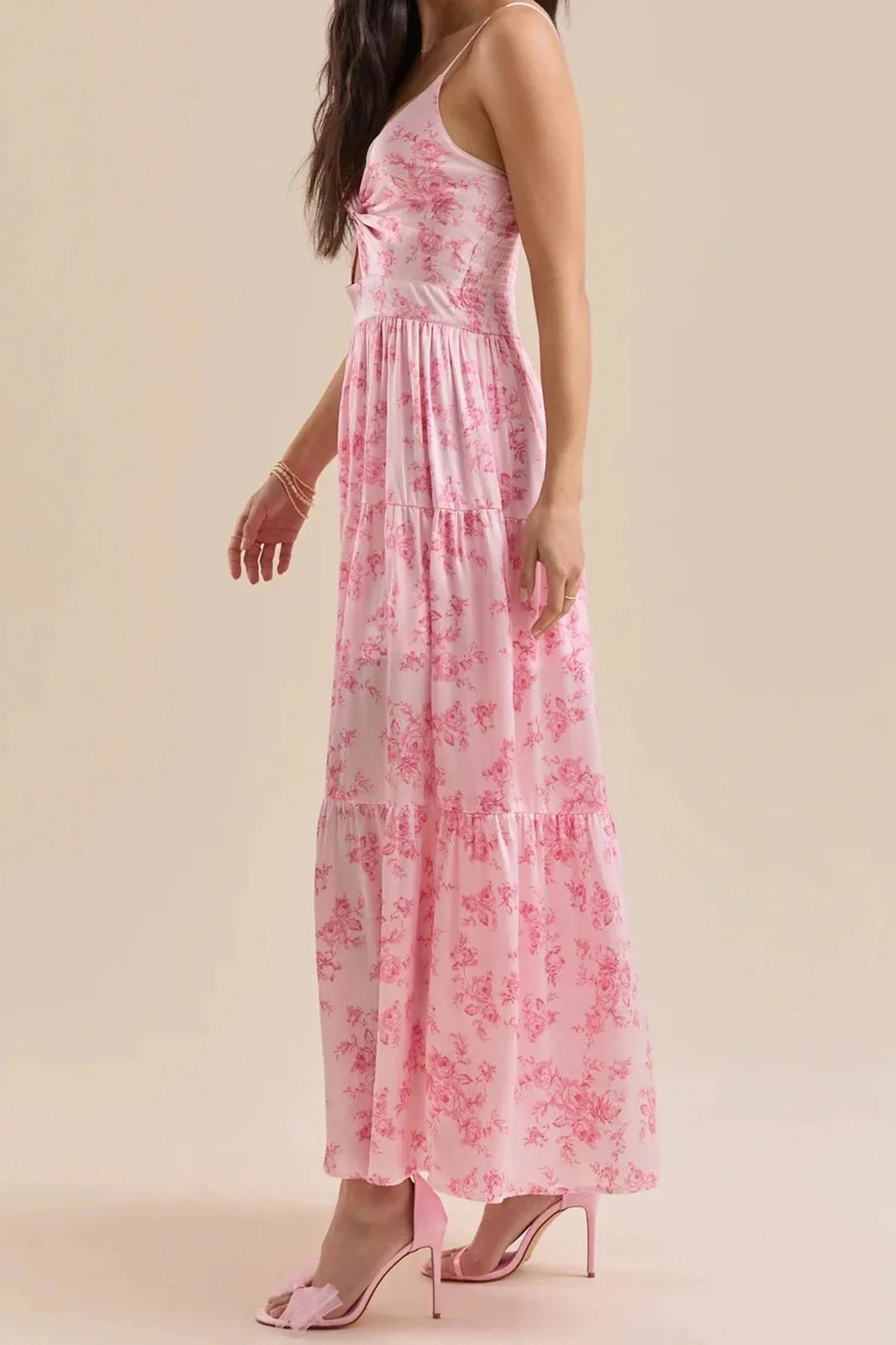 Elegant Sleeveless V-Neck Maxi Dress
